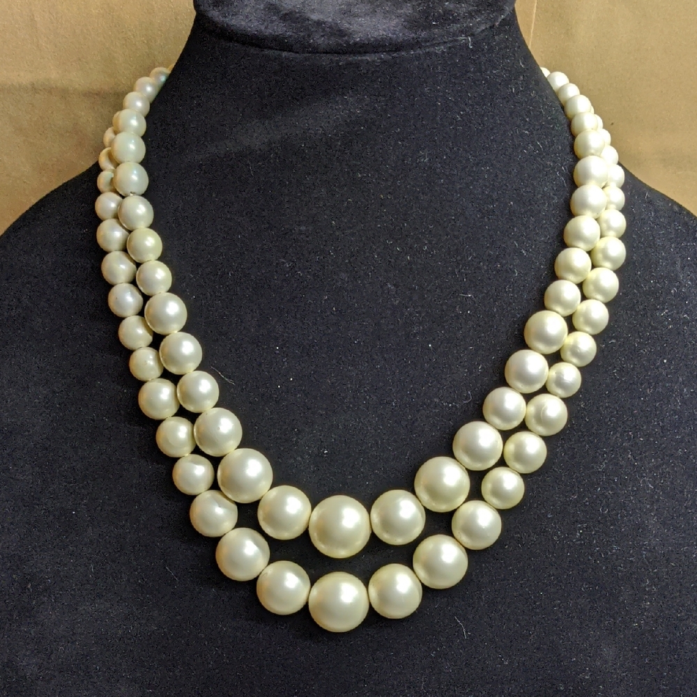 Vintage STAR Double Strand Graduated Faux Pearl Adjustable Choker Necklace